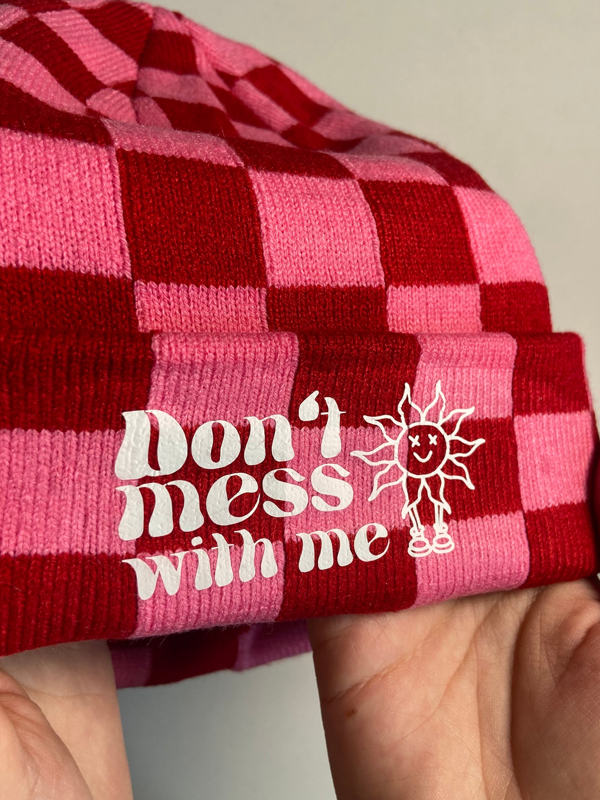 Don't mess - Checkboard Beanie